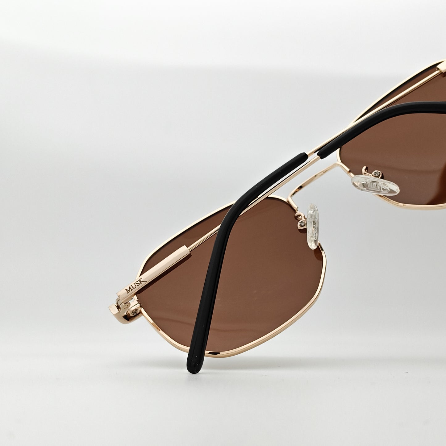 Vector Polarized // Golden Brown