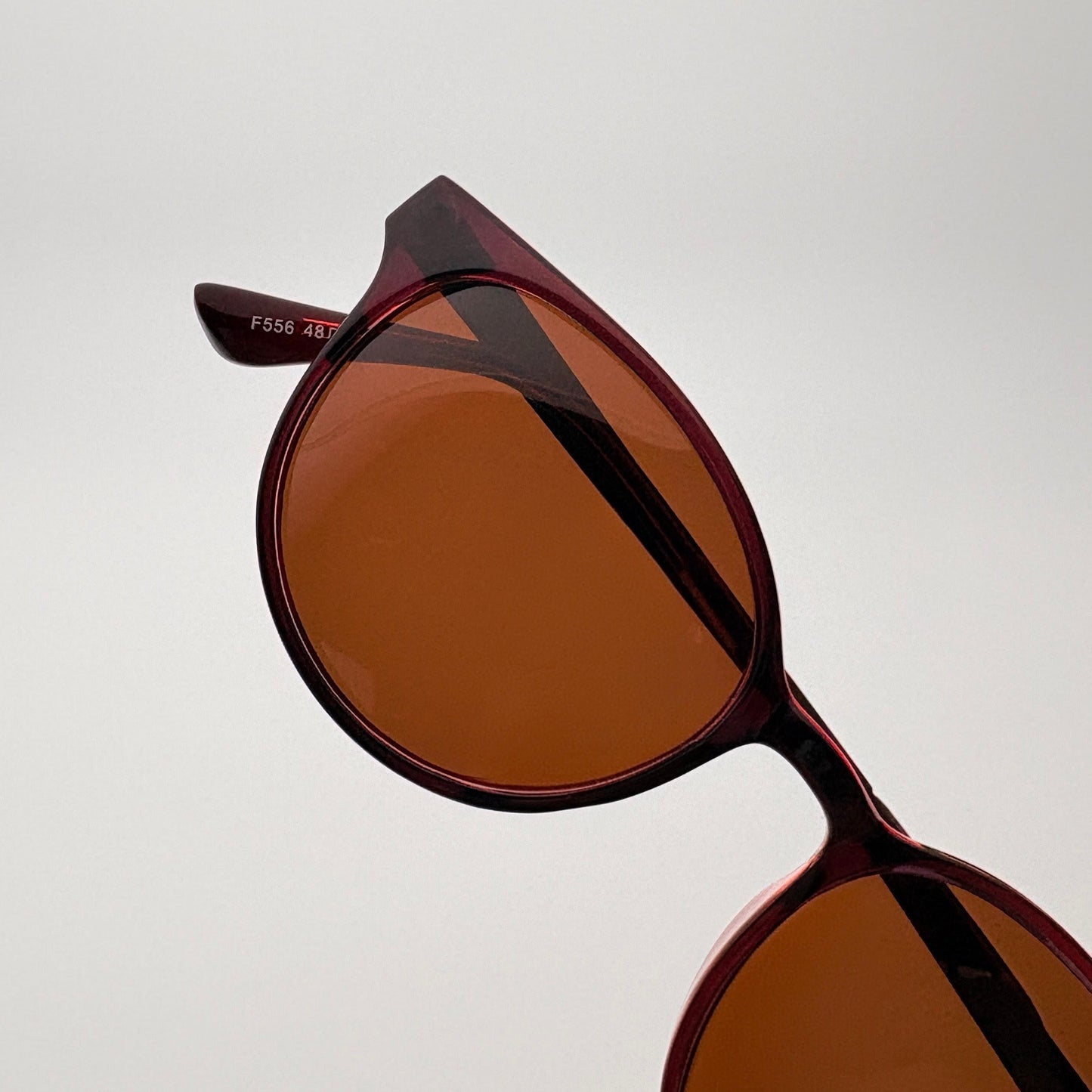 Elara Polarized // Brown