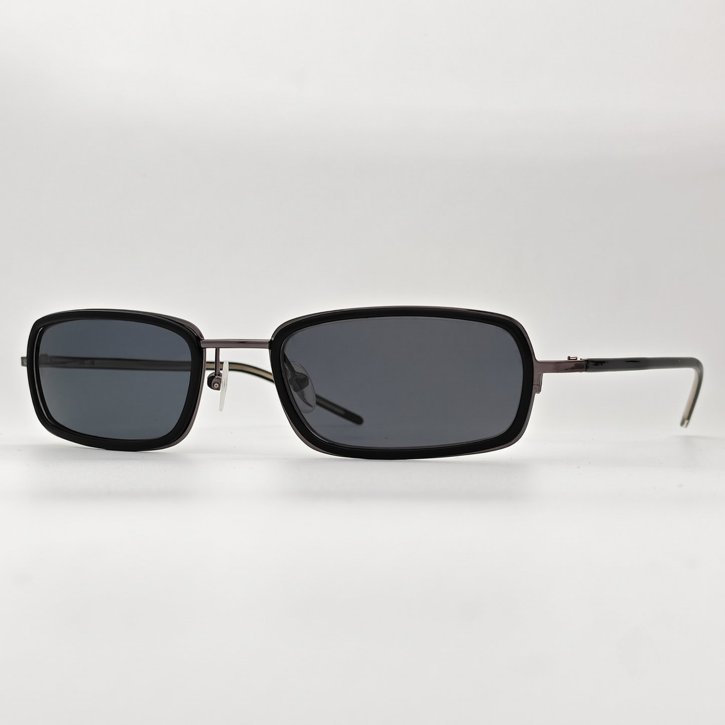 Nova Polarized // Sheen Black