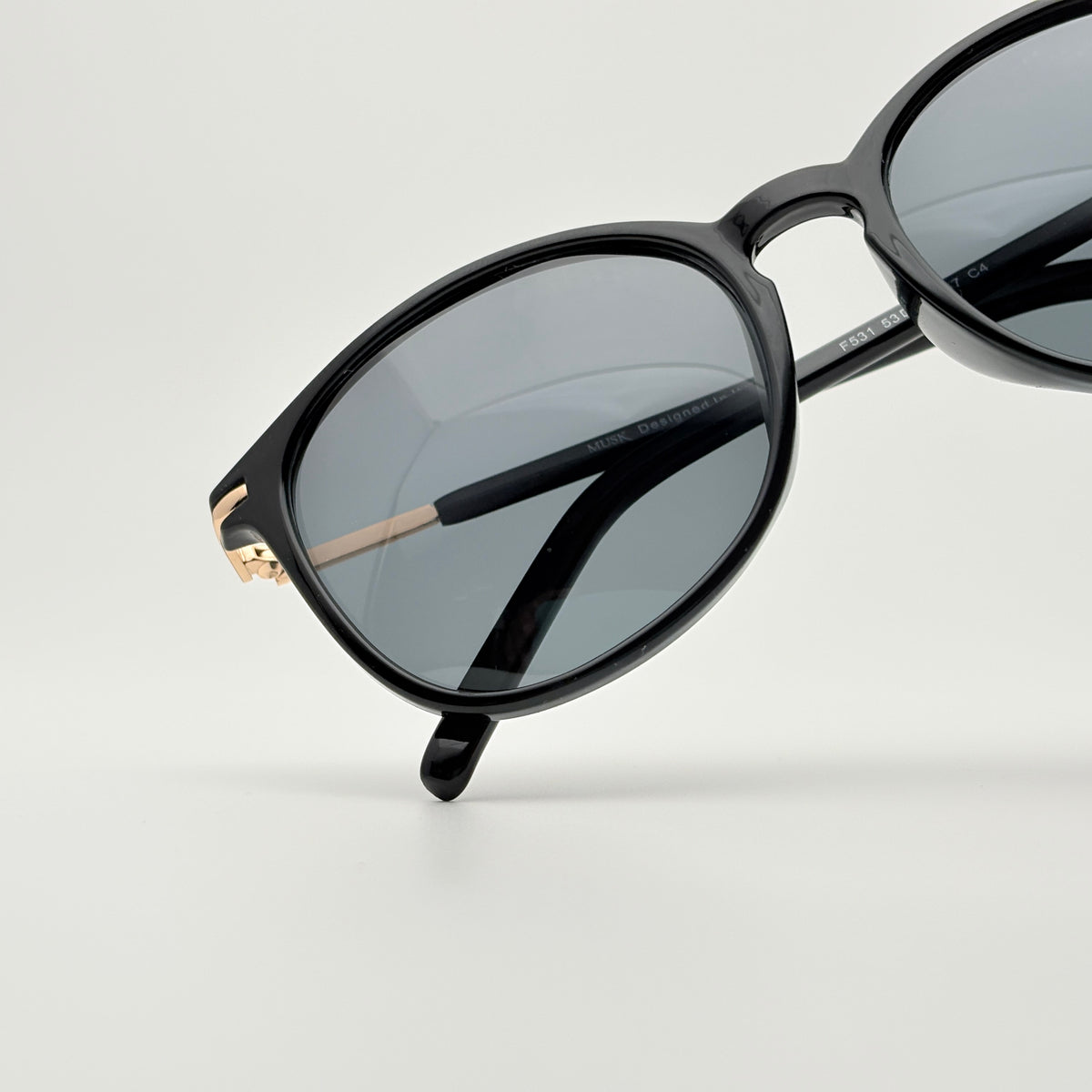 Aura Polarized // Black