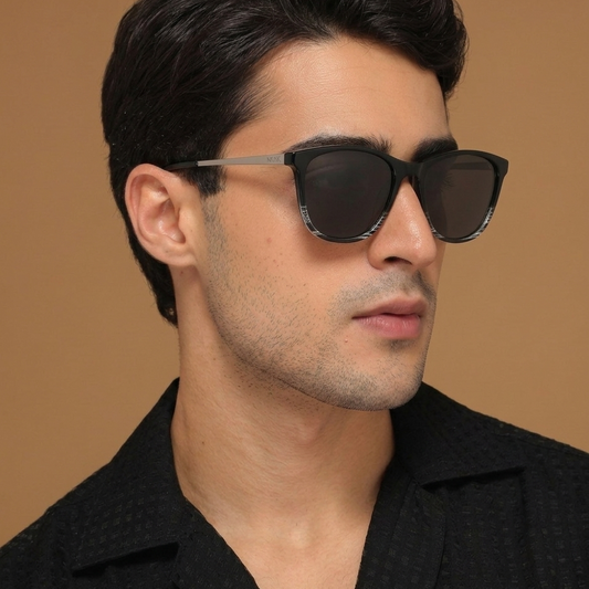 Atlas Polarized // Striped Black